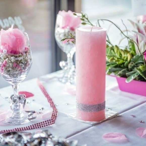 THE TALL CANDLE IN THE MIDDLE - Picture 10 of 10